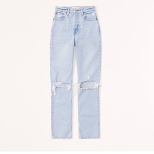 Abercrombie-The ankle straight Ultra high rise jeans